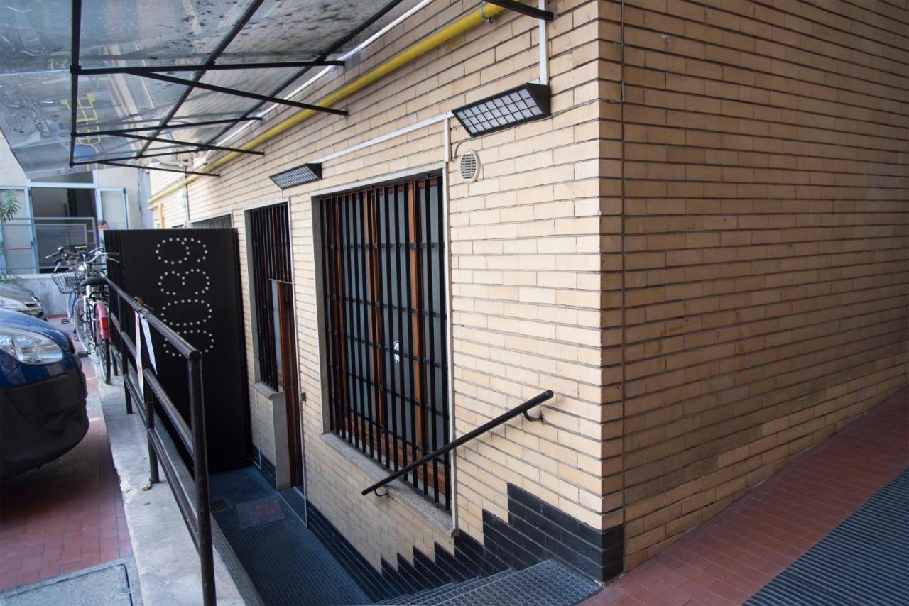 Youhosty - Tadino G 19 Apartment Milan Bagian luar foto