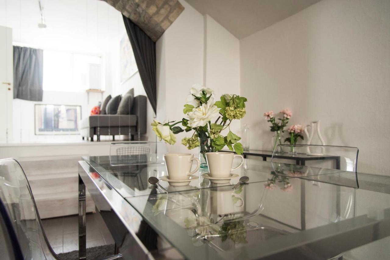 Youhosty - Tadino G 19 Apartment Milan Bagian luar foto
