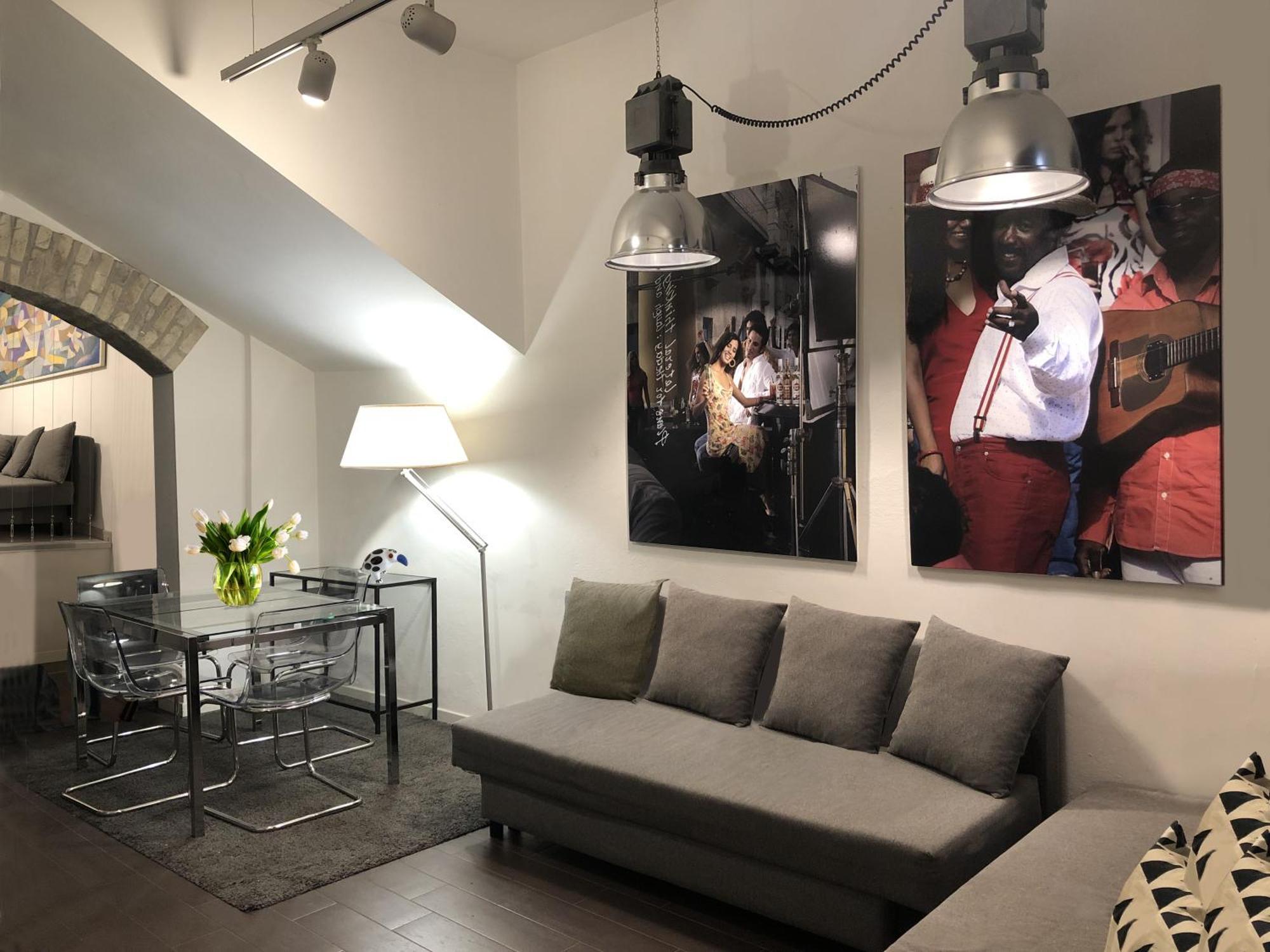 Youhosty - Tadino G 19 Apartment Milan Bagian luar foto